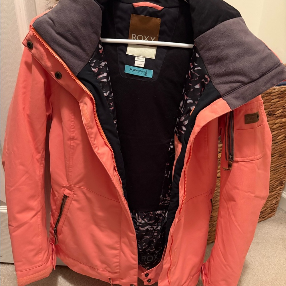 Roxy Women's Vibrant Pink Ski Jacket